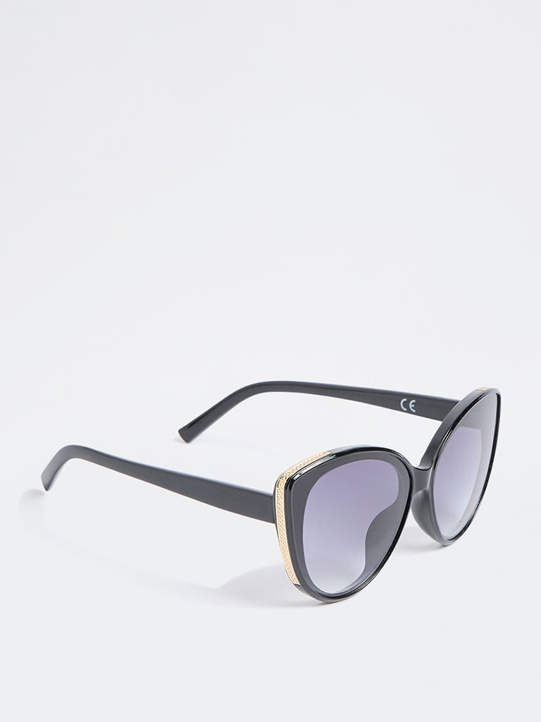 Westside Accessories Black Oversized Cateye Sunglasses - Comes with a Pouch and Cleaning Cloth