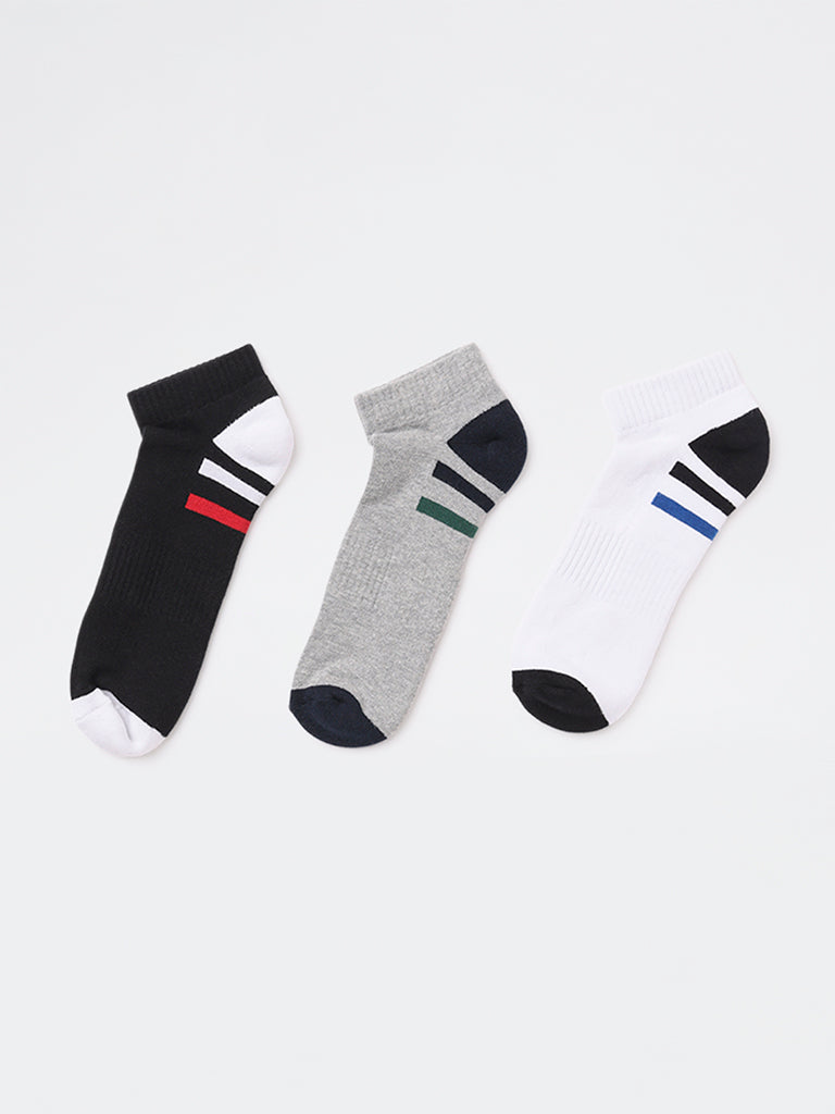 WES Lounge Grey Colour-Blocked Cotton-Blend Socks - Pack of 3