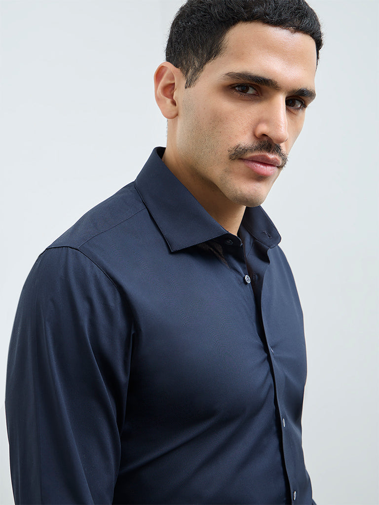 WES Formals Navy Solid Slim-Fit Cotton Shirt