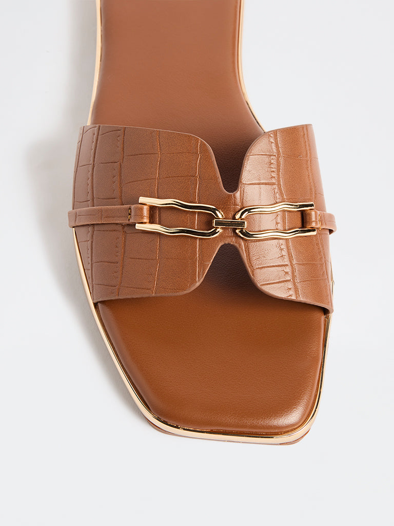LUNA BLU Tan Buckle-Detailed Slides