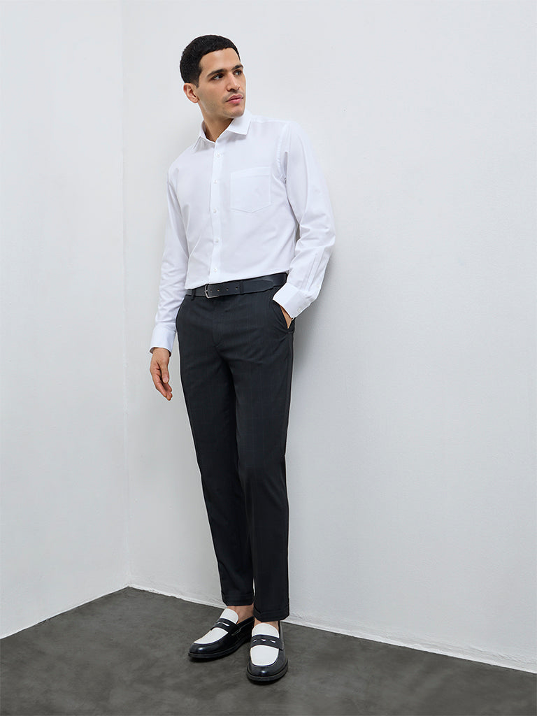 WES Formals White Solid Slim-Fit Cotton Shirt