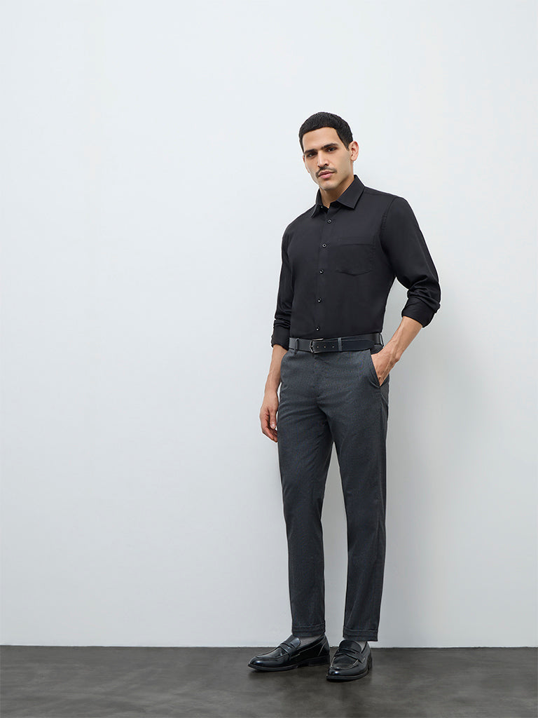 WES Formals Black Solid Slim-Fit Cotton Shirt