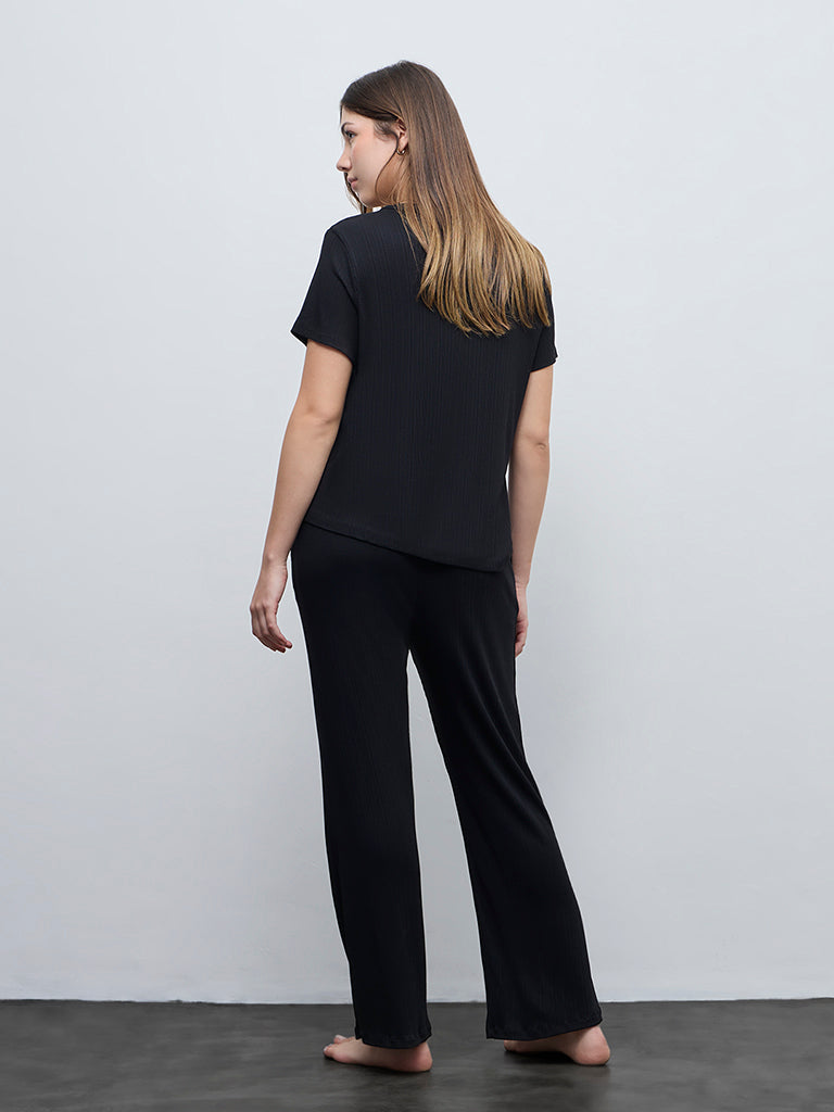 Wunderlove Black Ribbed-Textured High-Rise Pants