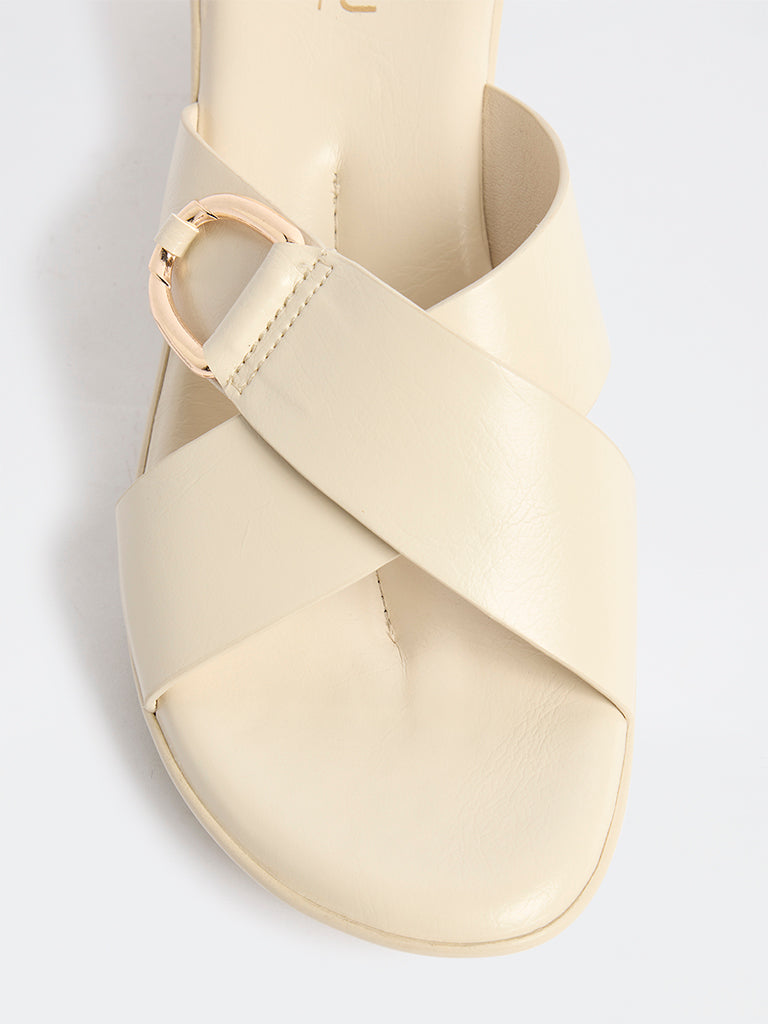LUNA BLU Ivory Criss-Cross Detailed Slides