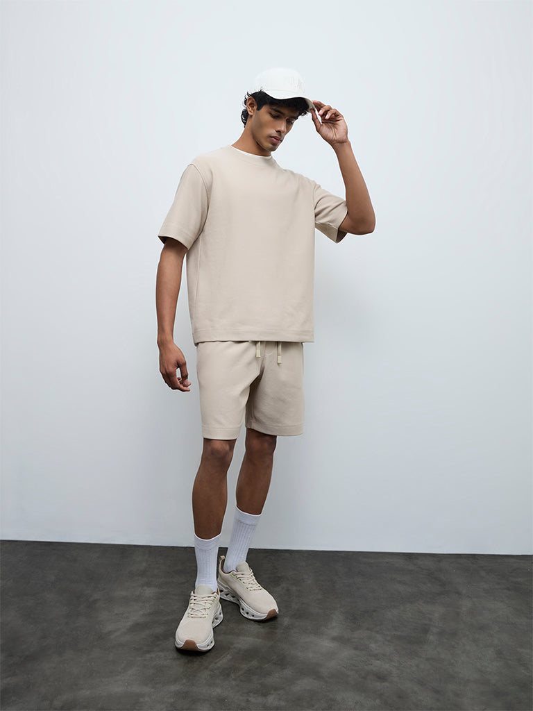 Nuoflexx Beige Relaxed-Fit Mid-Rise Cotton-Blend Shorts