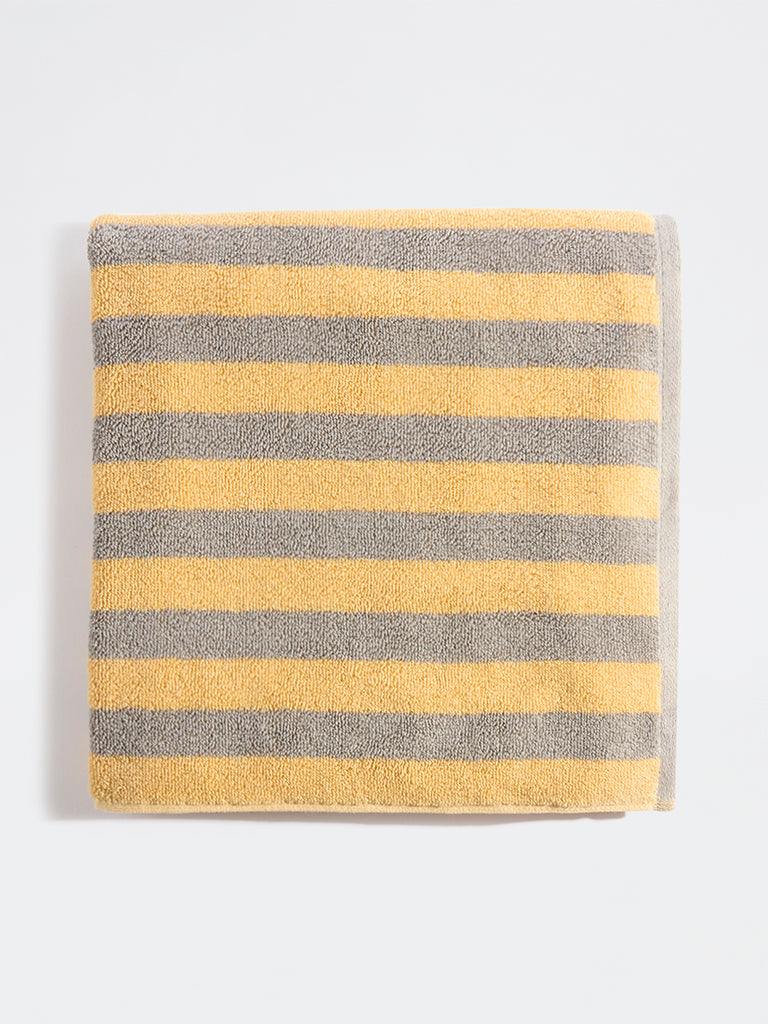 Westside Home Yellow Stripe Pattern Bath Towel