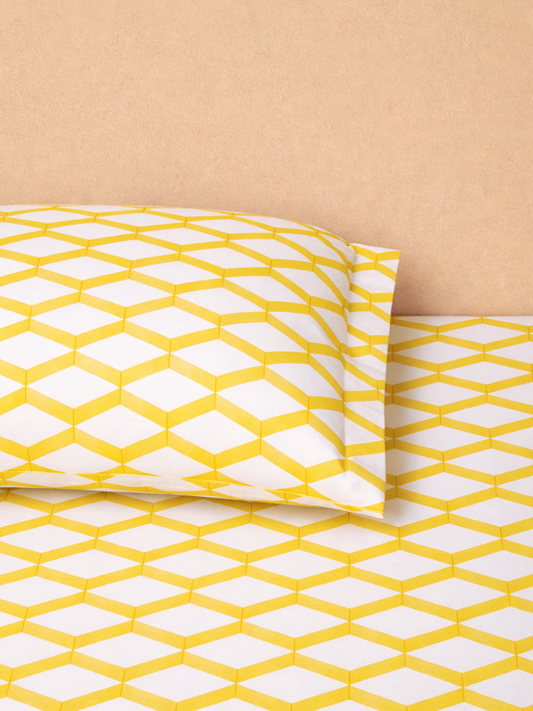 Westside Home Yellow Rhombus Printed Queen Bed Sheet Set