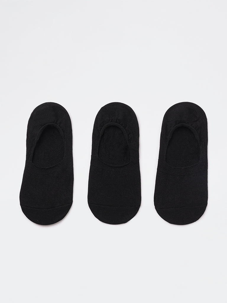 WES Lounge Black Invisible No Show Cotton-Blend Socks - Pack of 3