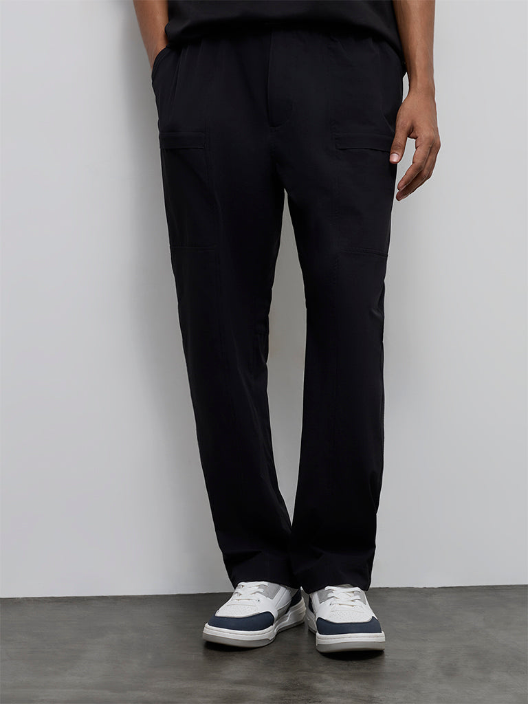 Nuoflexx Black Solid Relaxed-Fit Mid-Rise Pants
