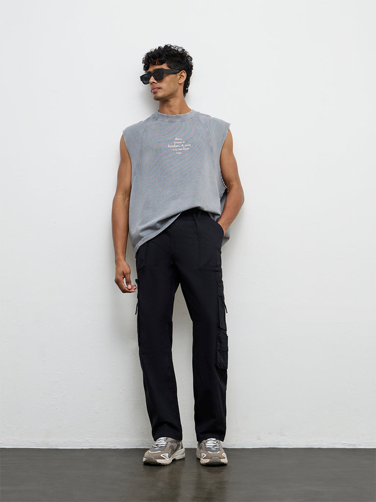 Nuon Black Relaxed-Fit Mid-Rise Cotton Cargo Pants