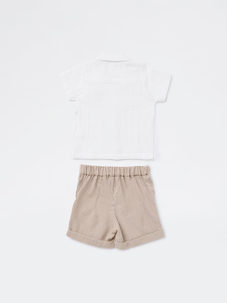 HOP Baby Boys White Crinkle-Textured Cotton Shirt and Shorts Set