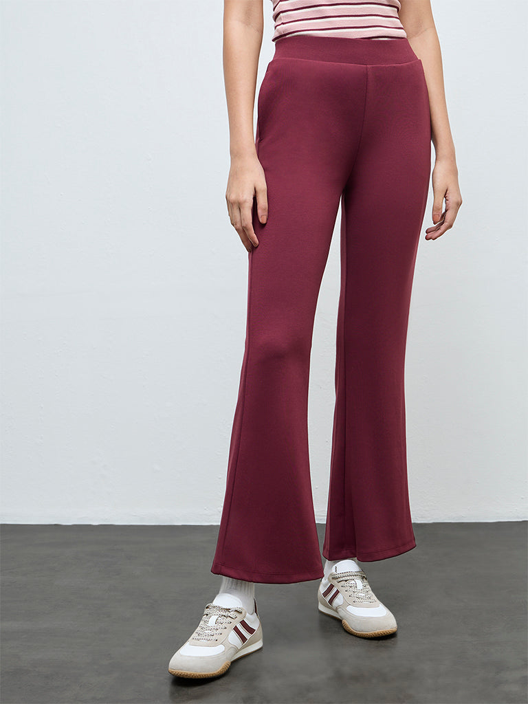 Nuoflexx Burgundy Solid Mid-Rise Yoga Pants