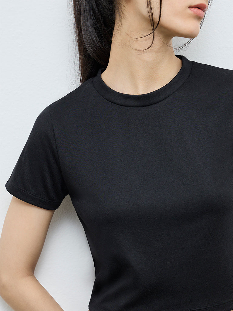 Nuoflexx Black Solid T-Shirt