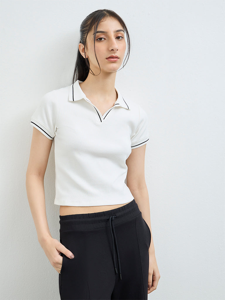 Nuoflexx Off-White Textured T-Shirt