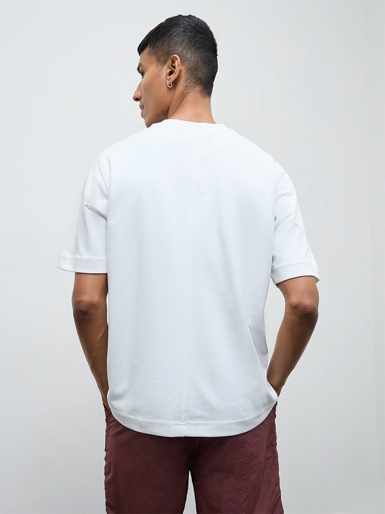 Nuoflexx Off-White Text Relaxed-Fit Cotton-Blend T-Shirt
