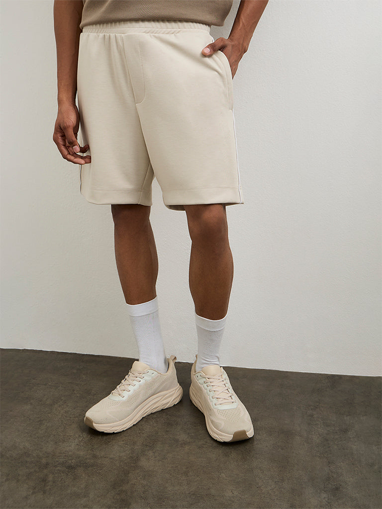 Nuoflexx Light Beige Relaxed Fit Mid-Rise Shorts