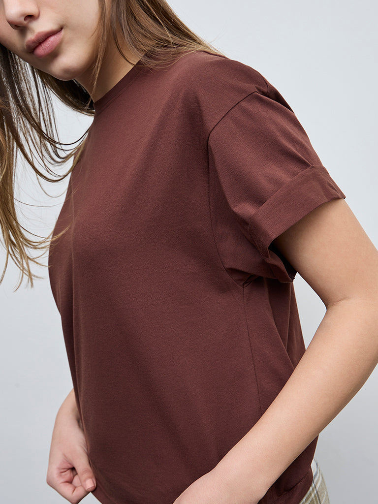 Wunderlove Dark Brown Solid Cotton T-Shirt