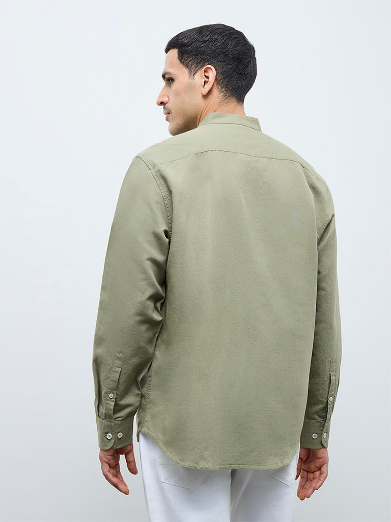 Ascot Light Olive Solid Relaxed-Fit Shirt