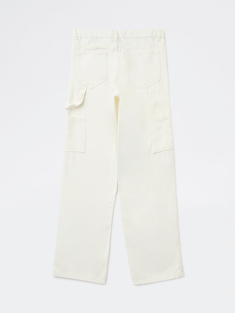 Boys Off-White Solid Mid-Rise Denim Trousers