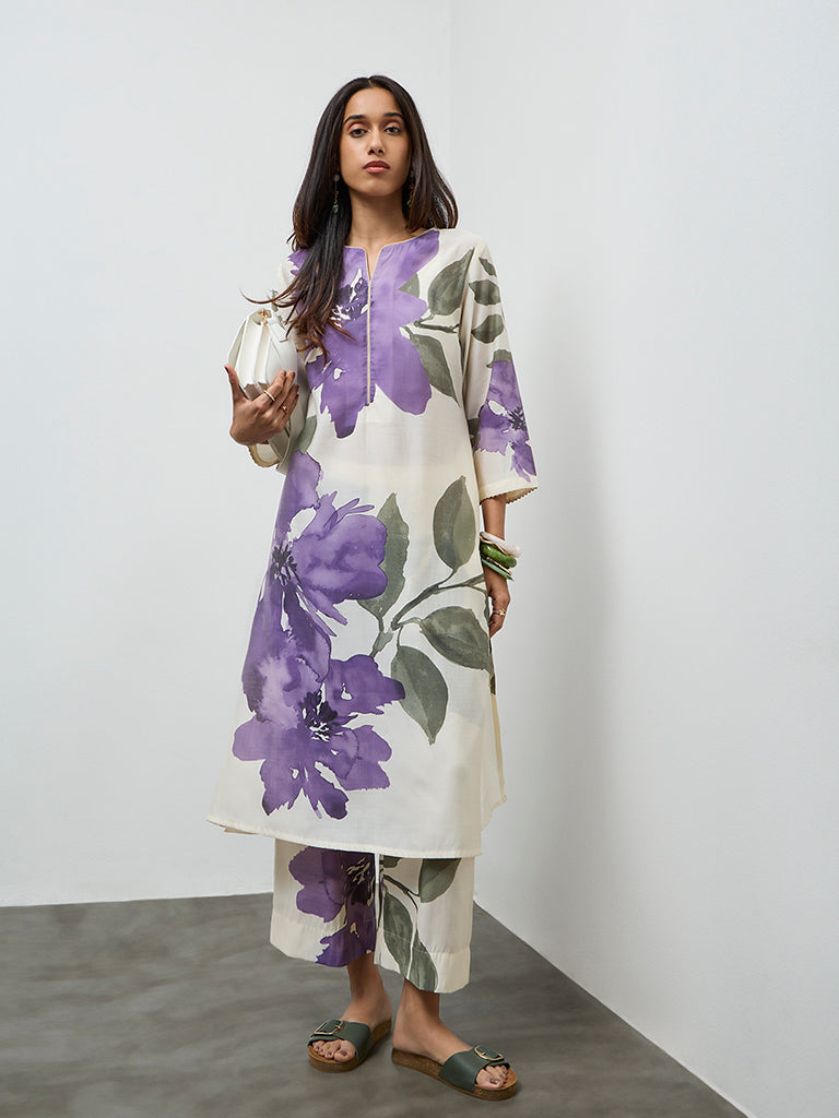Utsa Off-White Floral Design A-Line Kurta