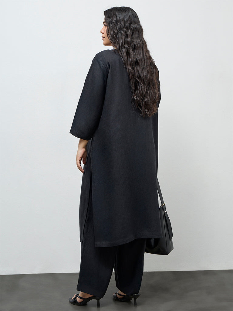 Diza Black Floral Embroidered Linen A-Line Kurta