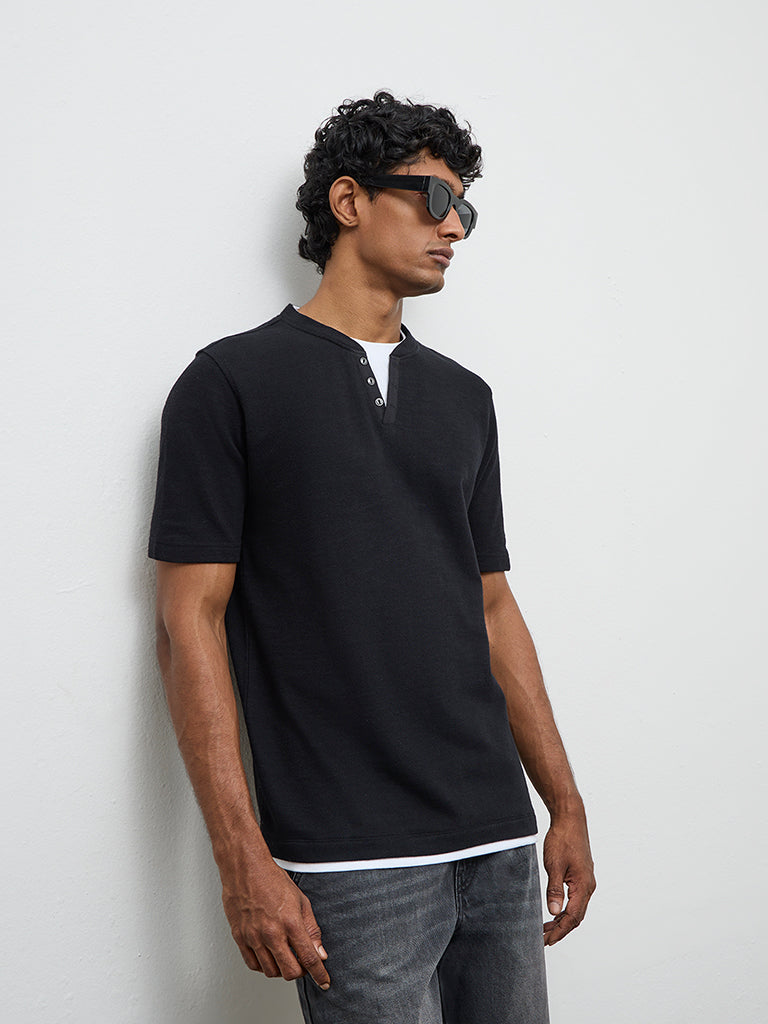 WES Casuals Black Solid Textured Relaxed-Fit Cotton T-Shirt