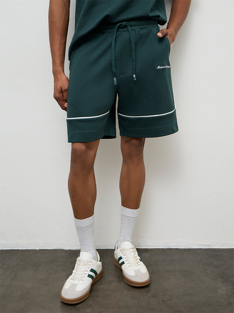 Nuoflexx Green Text-Printed Relaxed Fit Mid-Rise Cotton-Blend Shorts