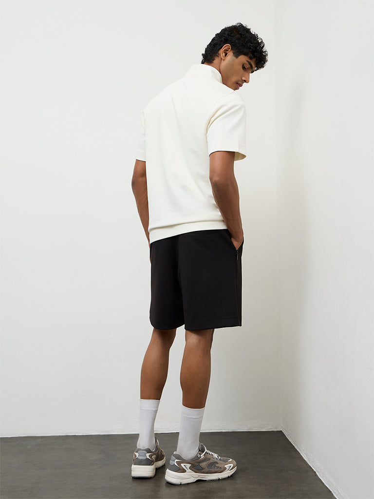 Nuoflexx Black Relaxed Fit Mid-Rise Shorts