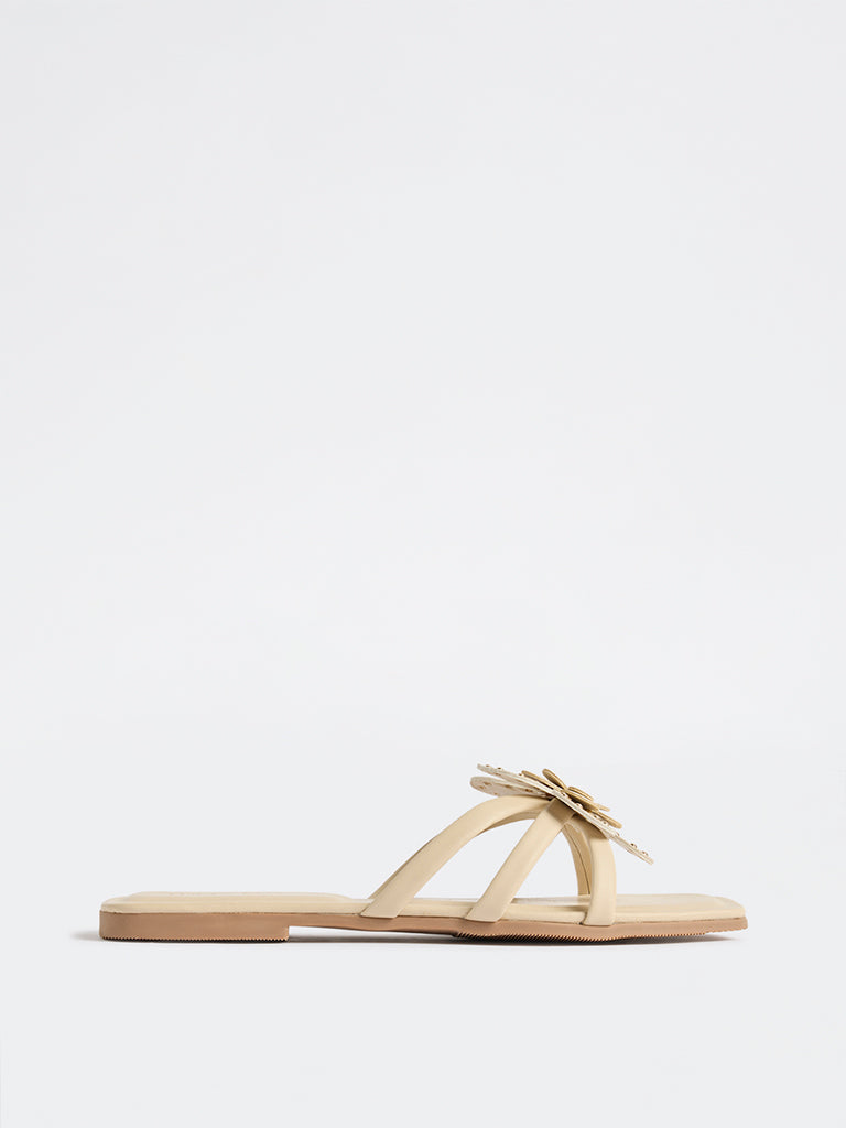 LUNA BLU Ivory Floral-Detailed Slides