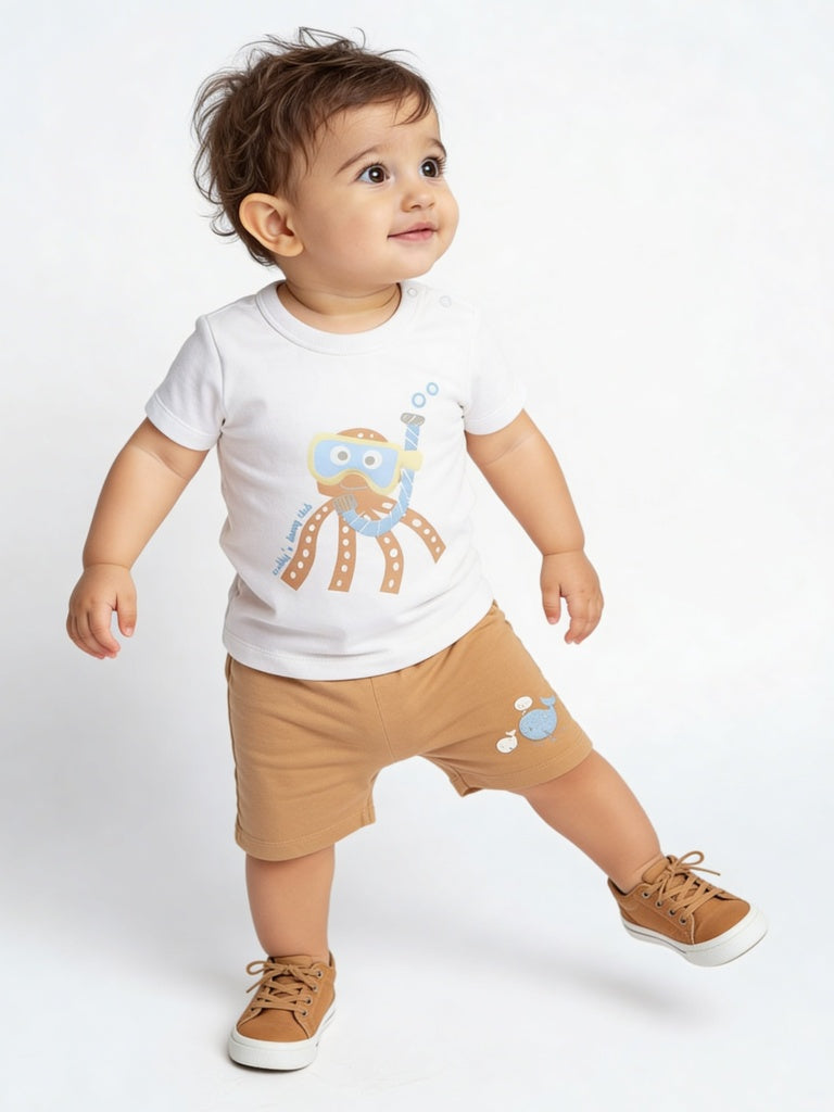 HOP Baby Boys White Printed Cotton T-Shirt and Shorts Set