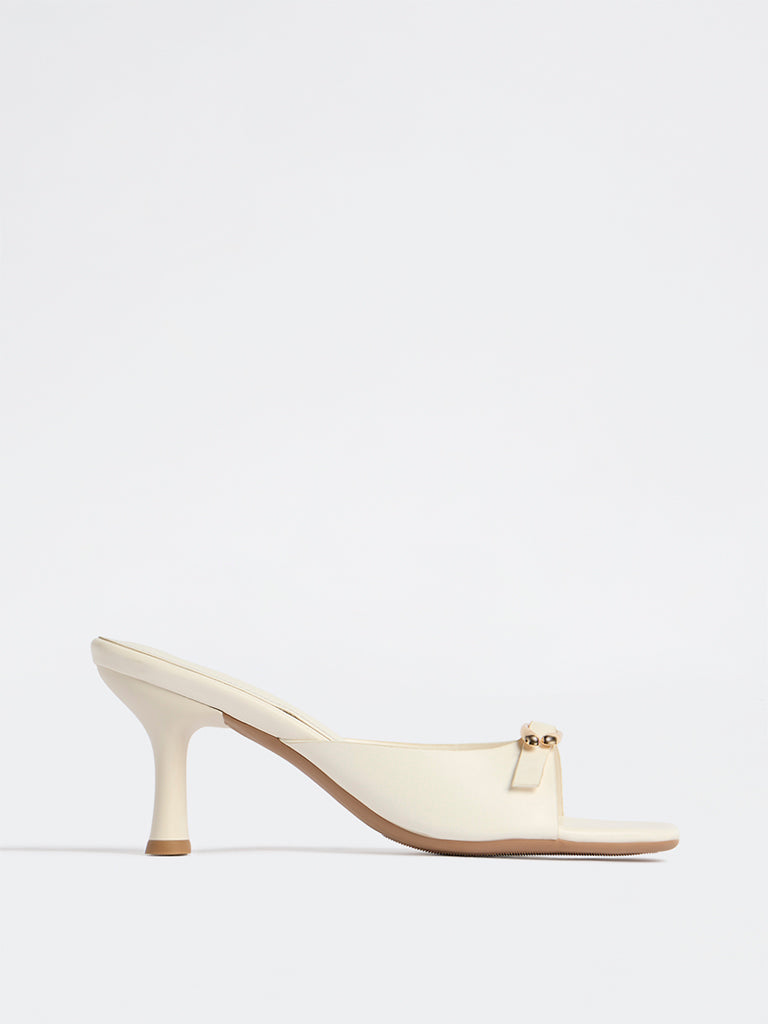 LUNA BLU Off-White Buckle-Detailed Heel Sandals