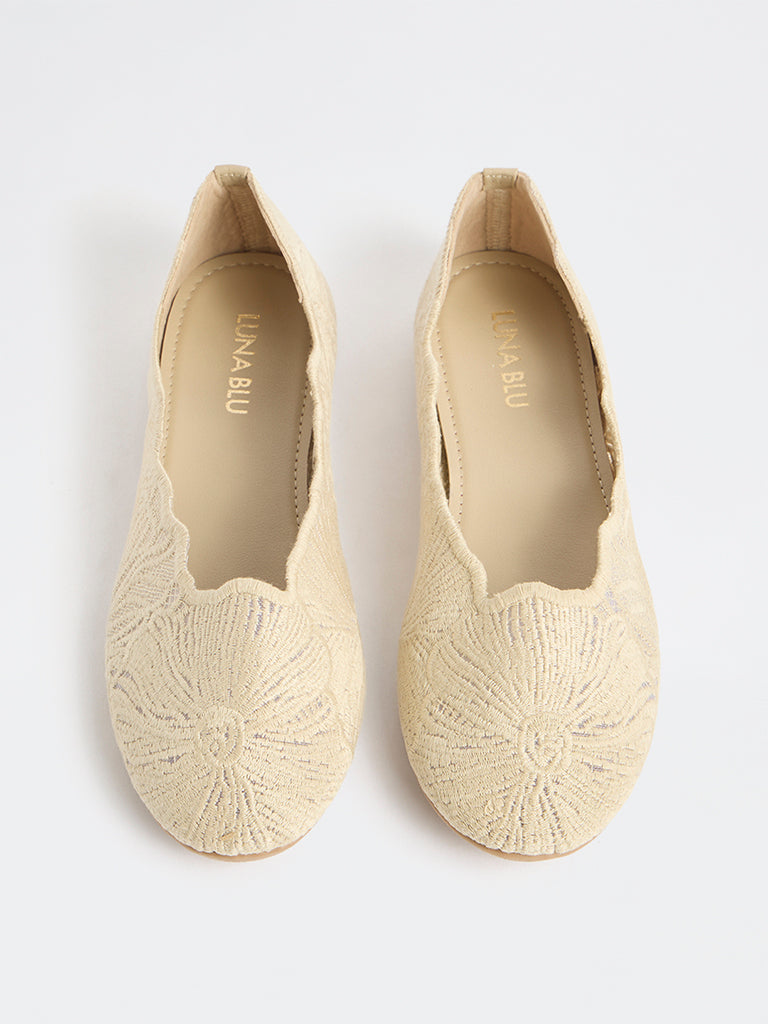 LUNA BLU Off-White Floral-Lace Ballerinas