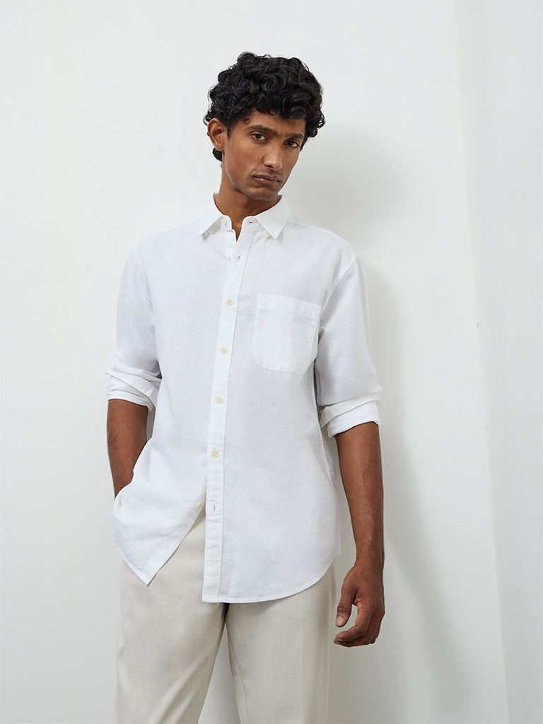 WES Casuals White Relaxed-Fit Cotton-Blend Shirt