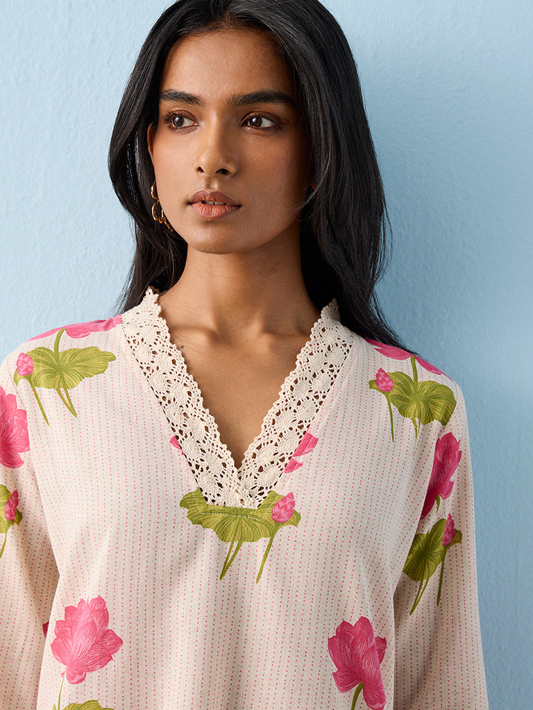 Utsa Pink Paisley Embroidered Cotton-Blend A-Line Kurta