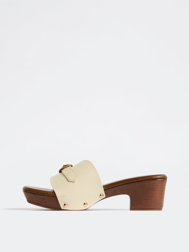 LUNA BLU Ivory Buckle-Strap Wedge Sandals