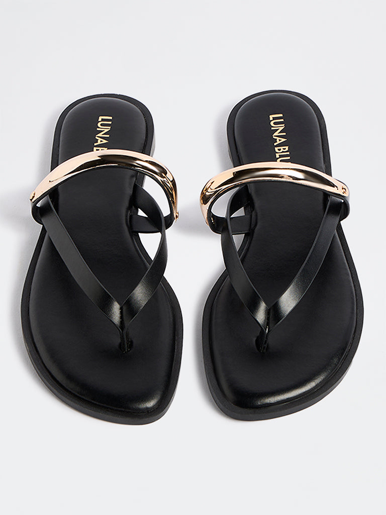 LUNA BLU Black Thong-Strap Sandals