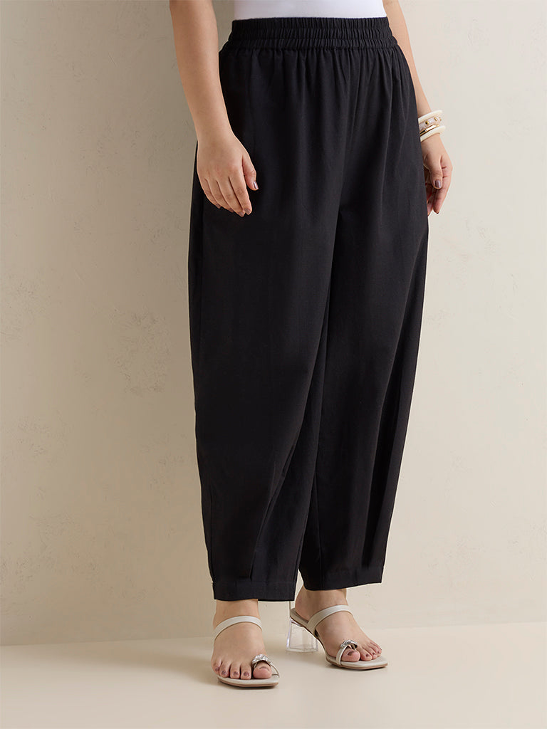 Diza Black Barrel-Fit Cotton Pants