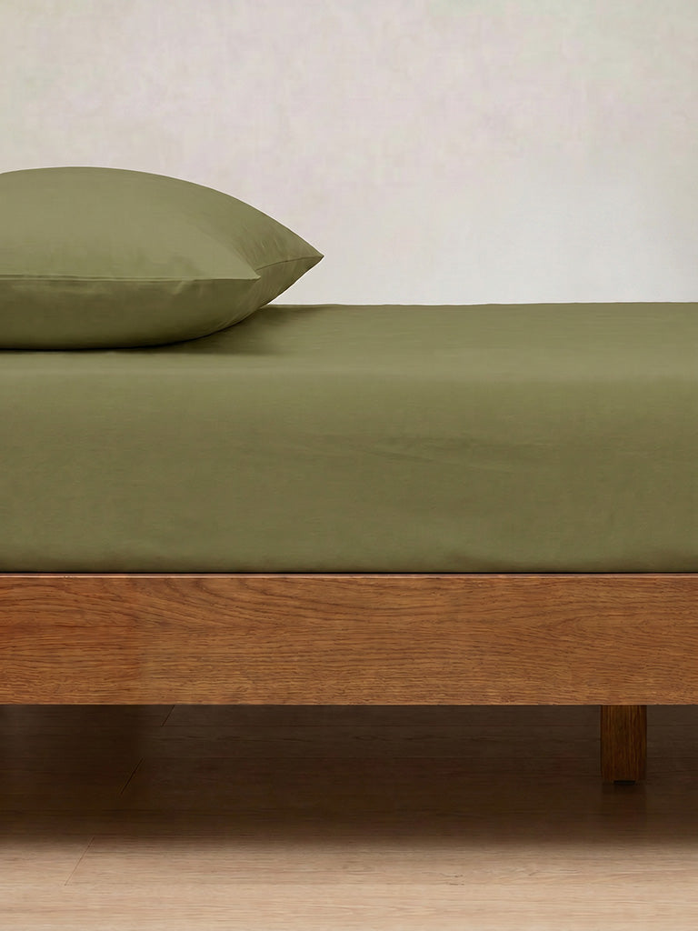 Westside Home Olive Solid Queen Fitted Sheet Set