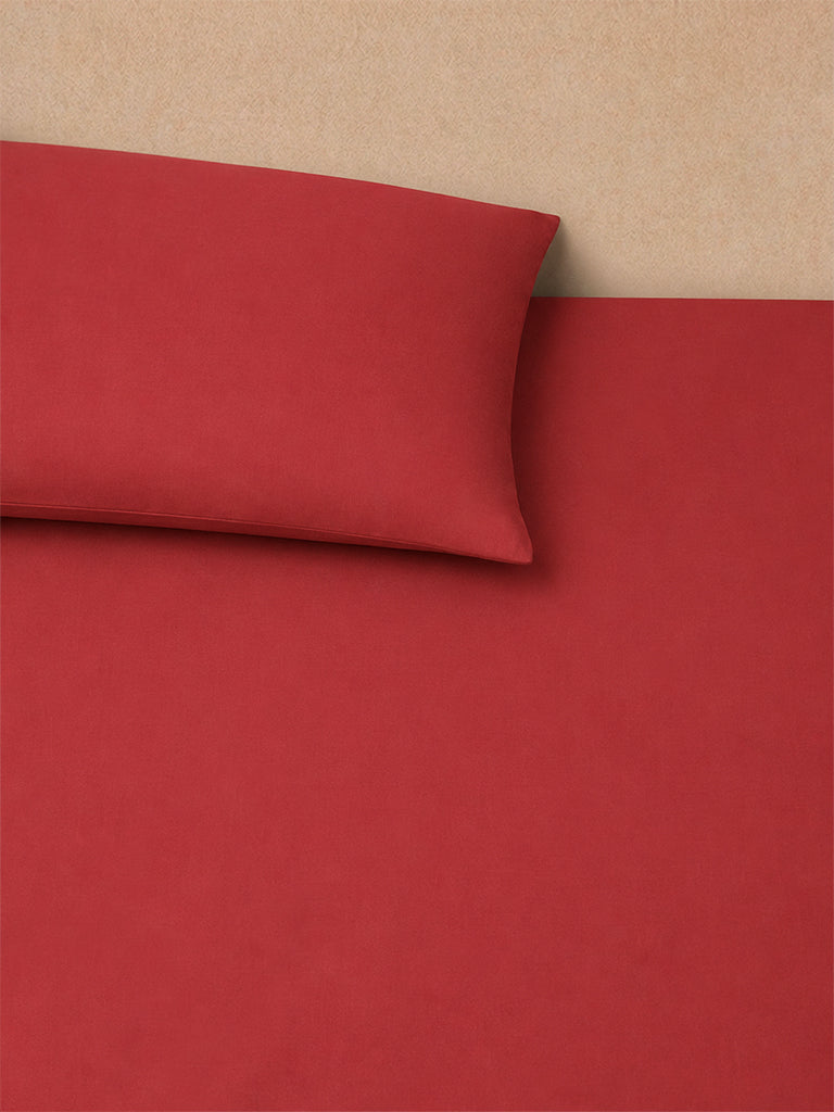 Westside Home Red Solid Fitted King Bed Sheet Set