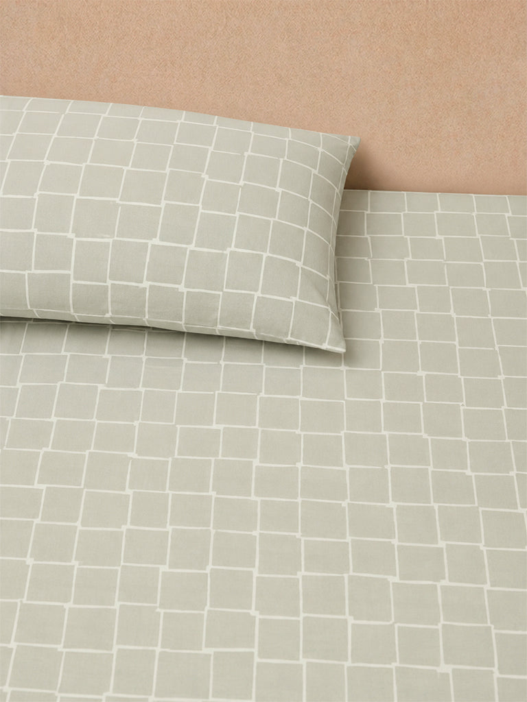 Westside Home Green Checks Printed Fitted Queen Bed Sheet Set