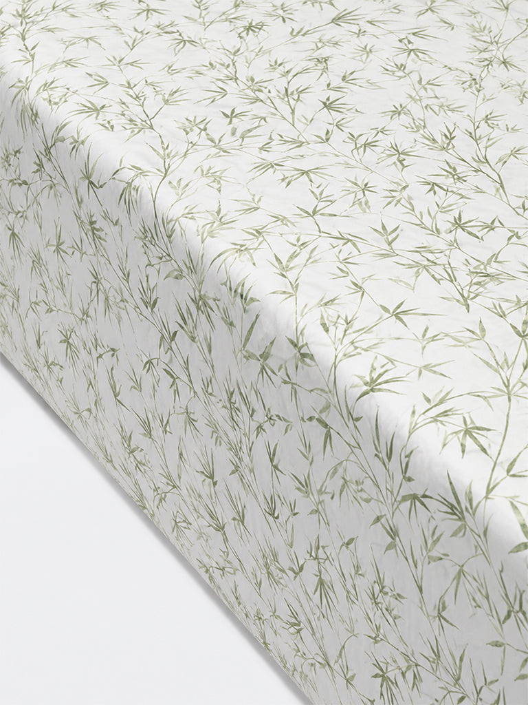 Westside Home Green Bamboo Leaves Printed King Bed Sheet Set