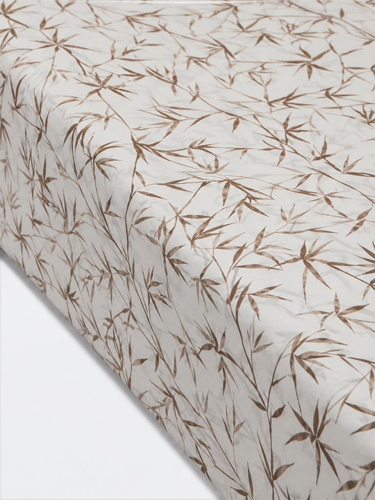 Westside Home Brown Bamboo Leaves Printed King Bed Sheet Set