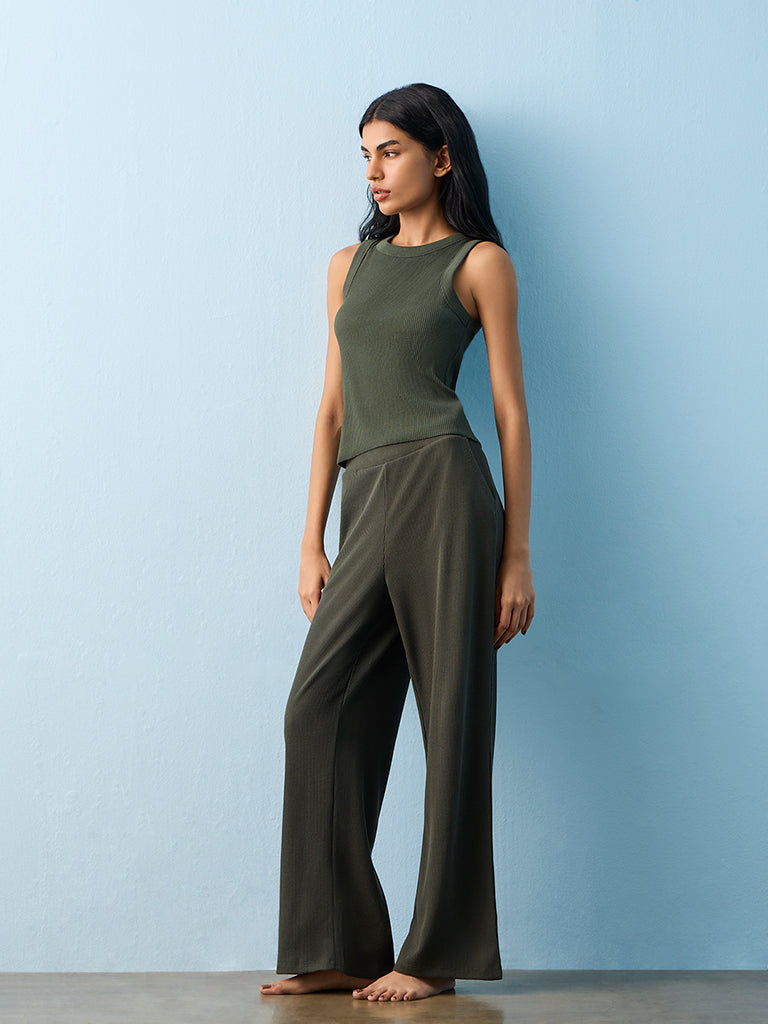 Superstar Olive Waffle-Textured Wide-Leg High-Rise Pants