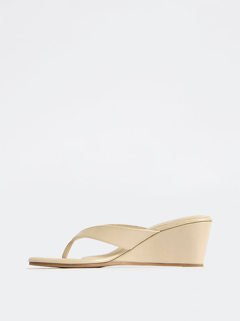 LUNA BLU Ivory Thong-Strap Wedge Heel Sandals