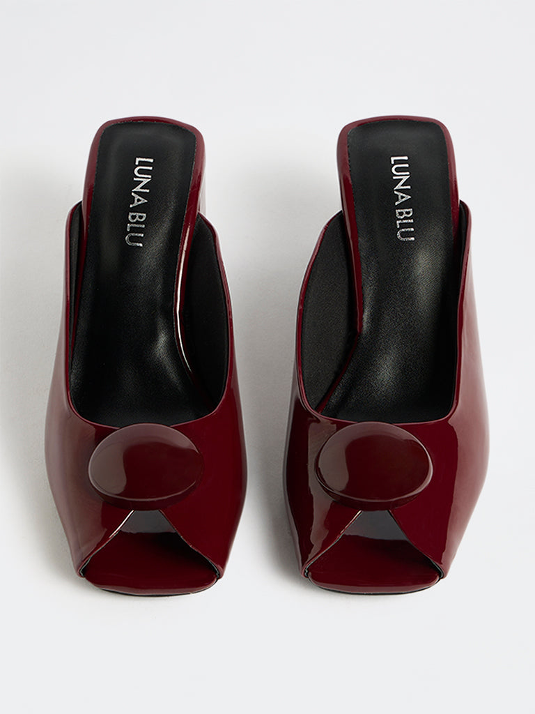 LUNA BLU Burgundy Peep-Toe Block Heel Sandals