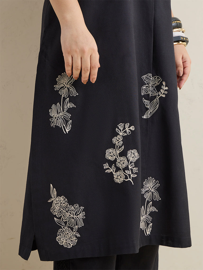 Diza Black Embroidered Cotton-Blend A-Line Kurta