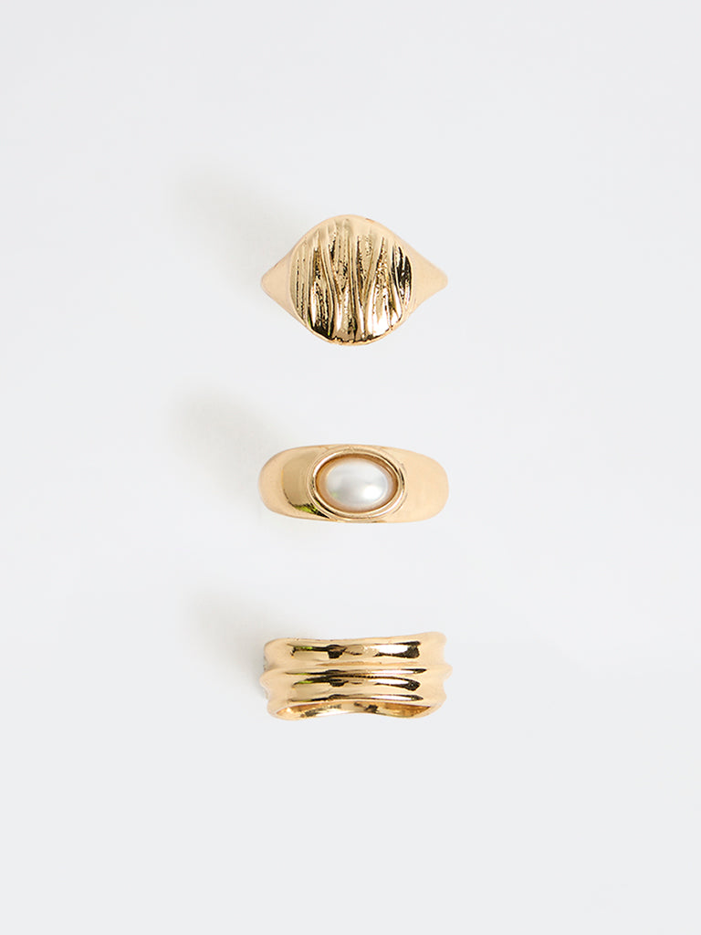 Westside Accessories Gold Signet and Pearl Assorted Rings - Pack of 3