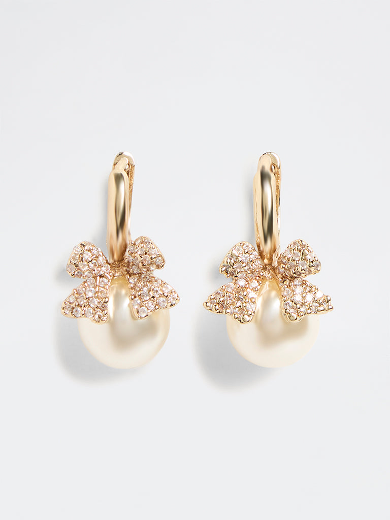 Westside Accessories Gold Embellished Bow Detail Pearl Earrings