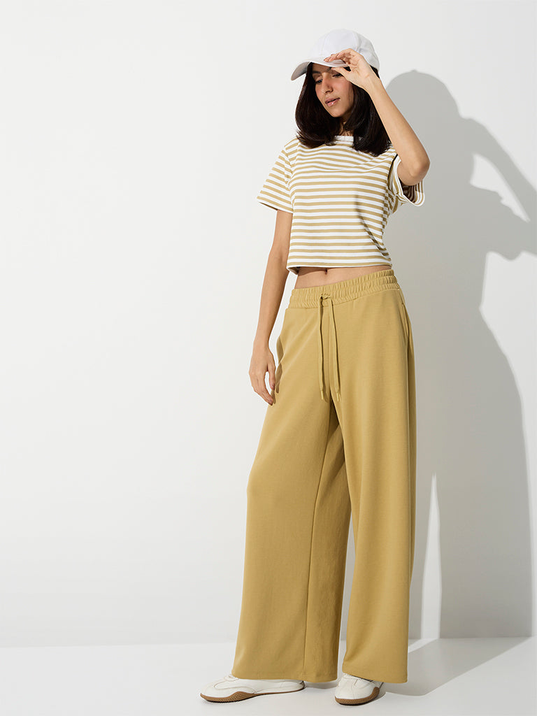 Nuoflexx Light Mustard High-Rise Track Pants