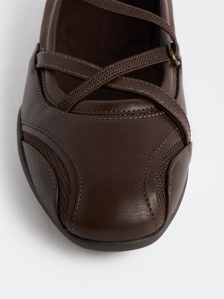 LUNA BLU Dark Brown Criss-Cross Ballerinas